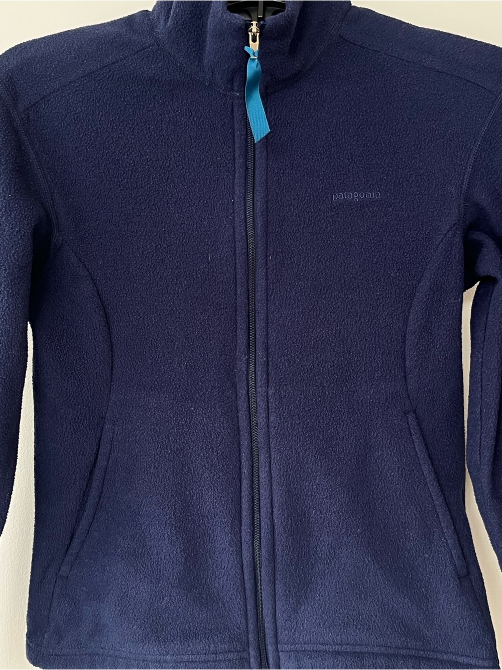 Patagonia Women's Fleece Microdini Jacket in Navy with Teal Loop-Size XS